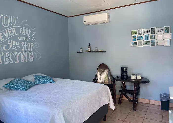 Hotel Perico Azul & Surf Camp